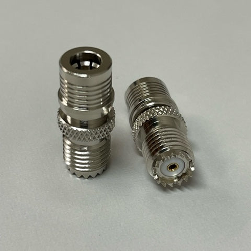 RFMAX Mini UHF To QMA Adapter/Coupler MUF-SQM